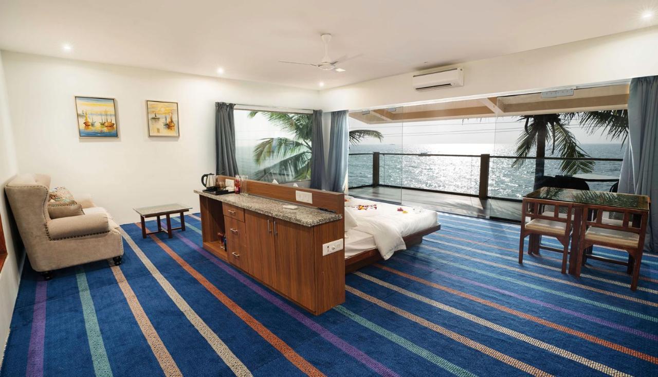The Windmill Resorts Malvan Bagian luar foto