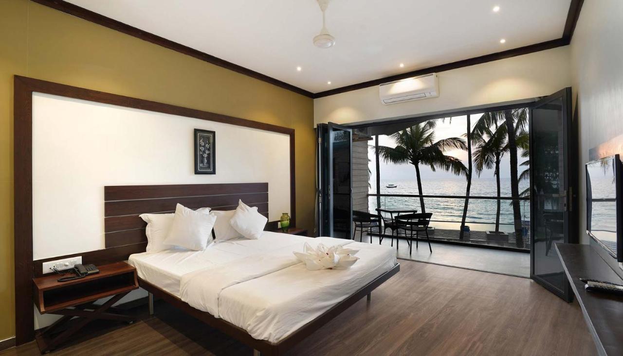 The Windmill Resorts Malvan Bagian luar foto